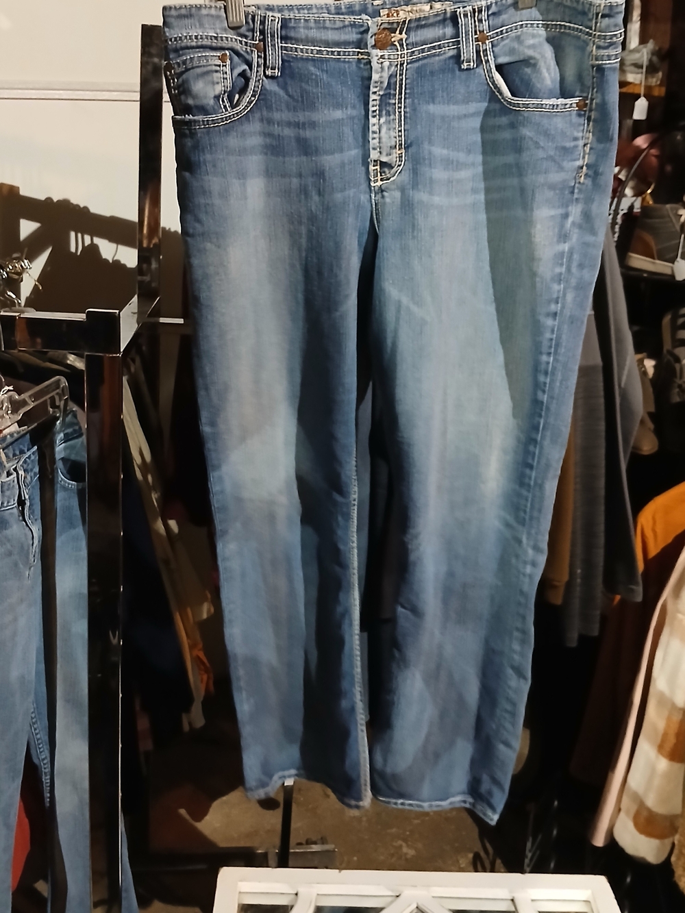 BKE Britni Women's Low Rise Wide Leg Flared Jeans - Light Blue Wash